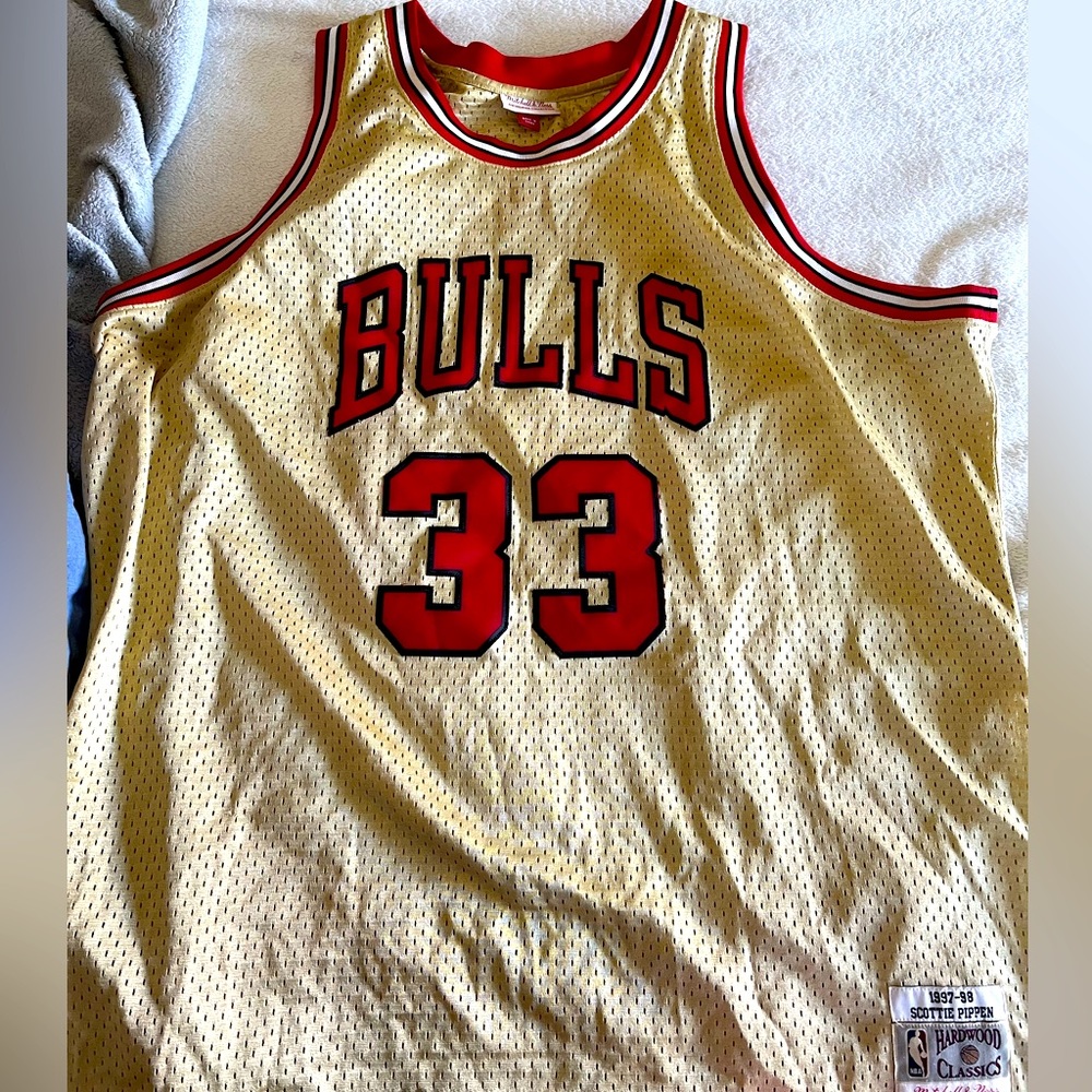 Mitchell & Ness Throwback Jersey 3XL Gold and Red